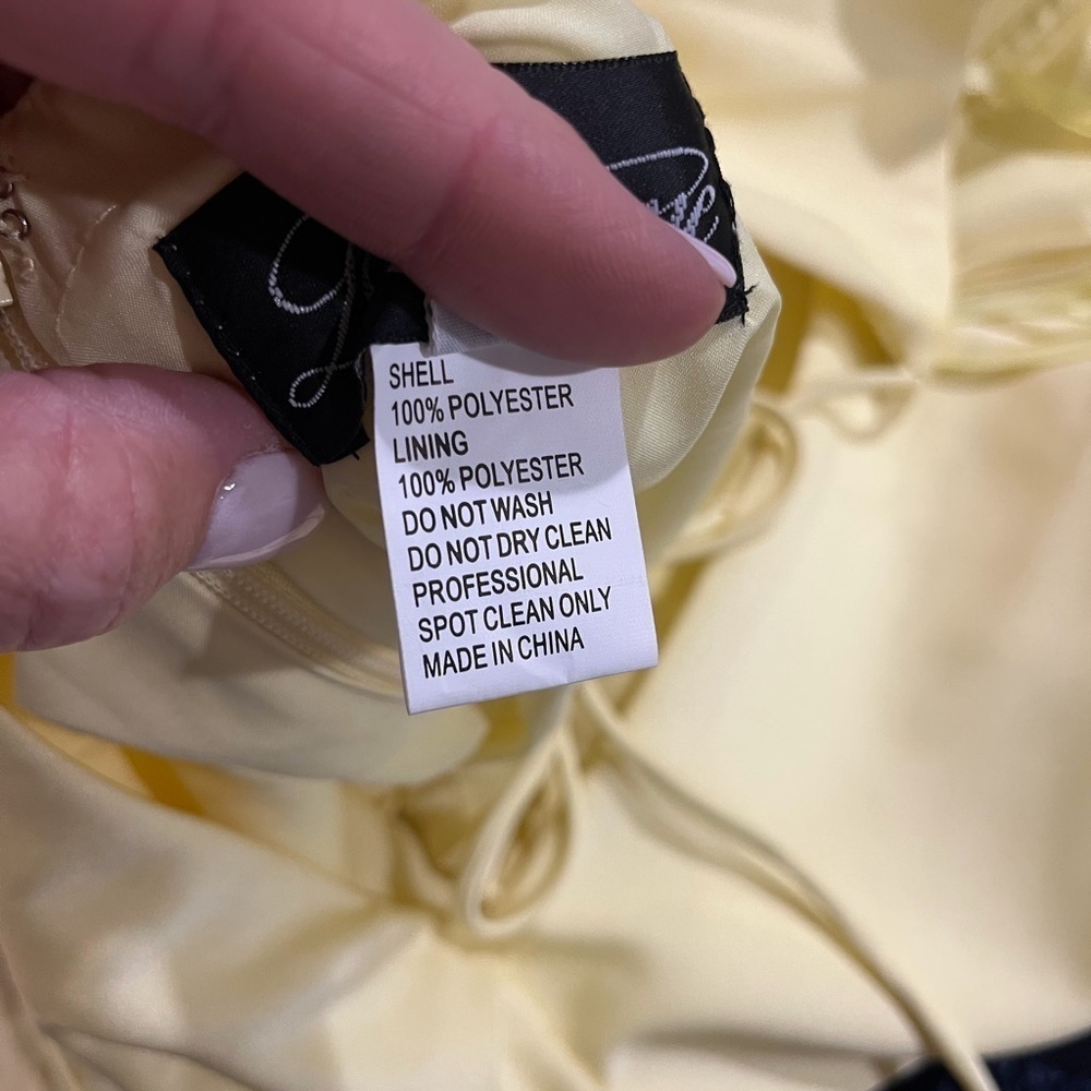 La Femme Flutter Slit Trumpet Gown Pale Yellow Size 12 Open Tie Back Prom - Picture 7 of 8